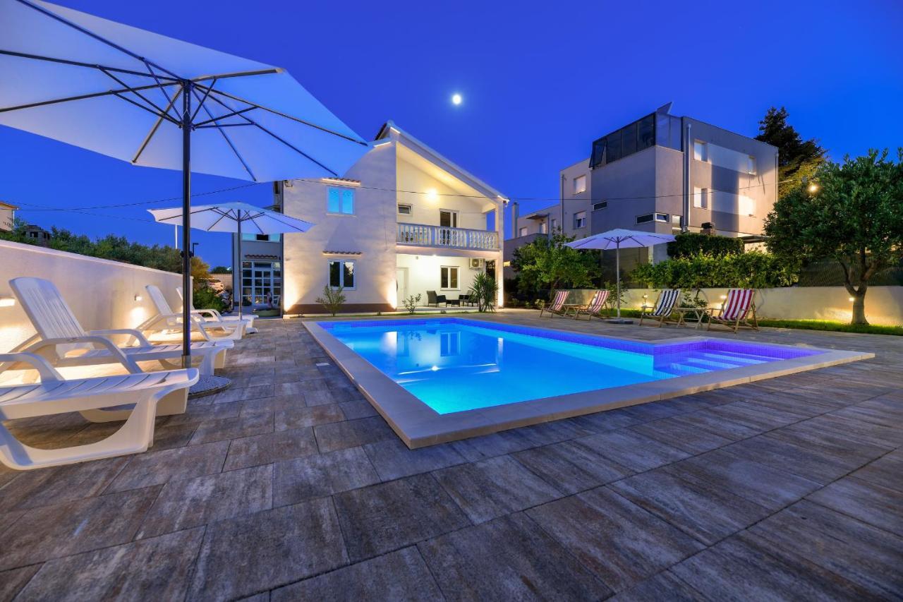 Pool House Luka Apartment ซาดาร์ ภายนอก รูปภาพ