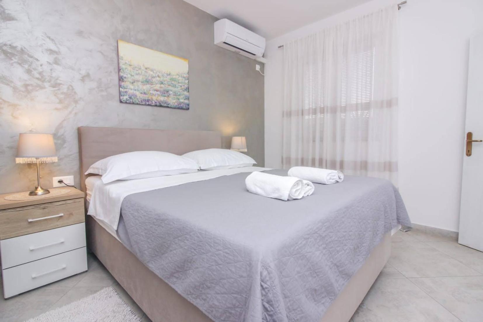 Pool House Luka Apartment ซาดาร์ ภายนอก รูปภาพ
