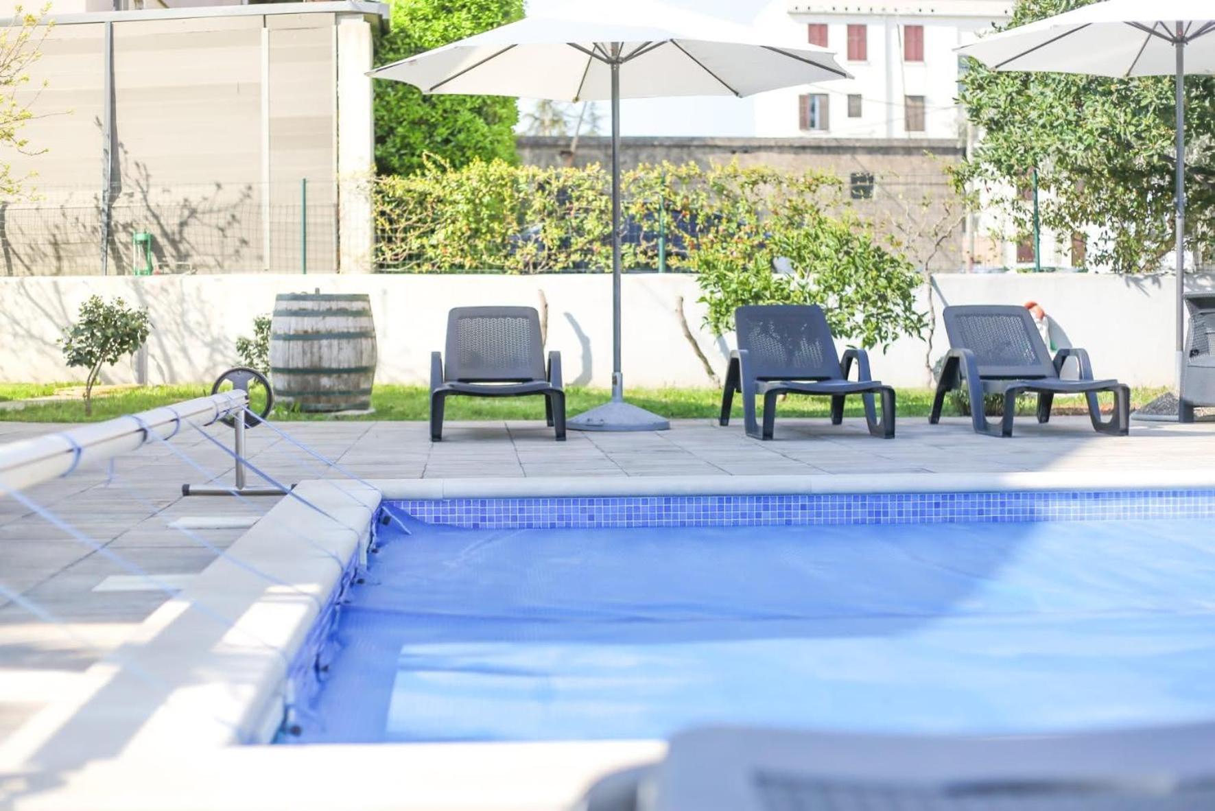 Pool House Luka Apartment ซาดาร์ ภายนอก รูปภาพ