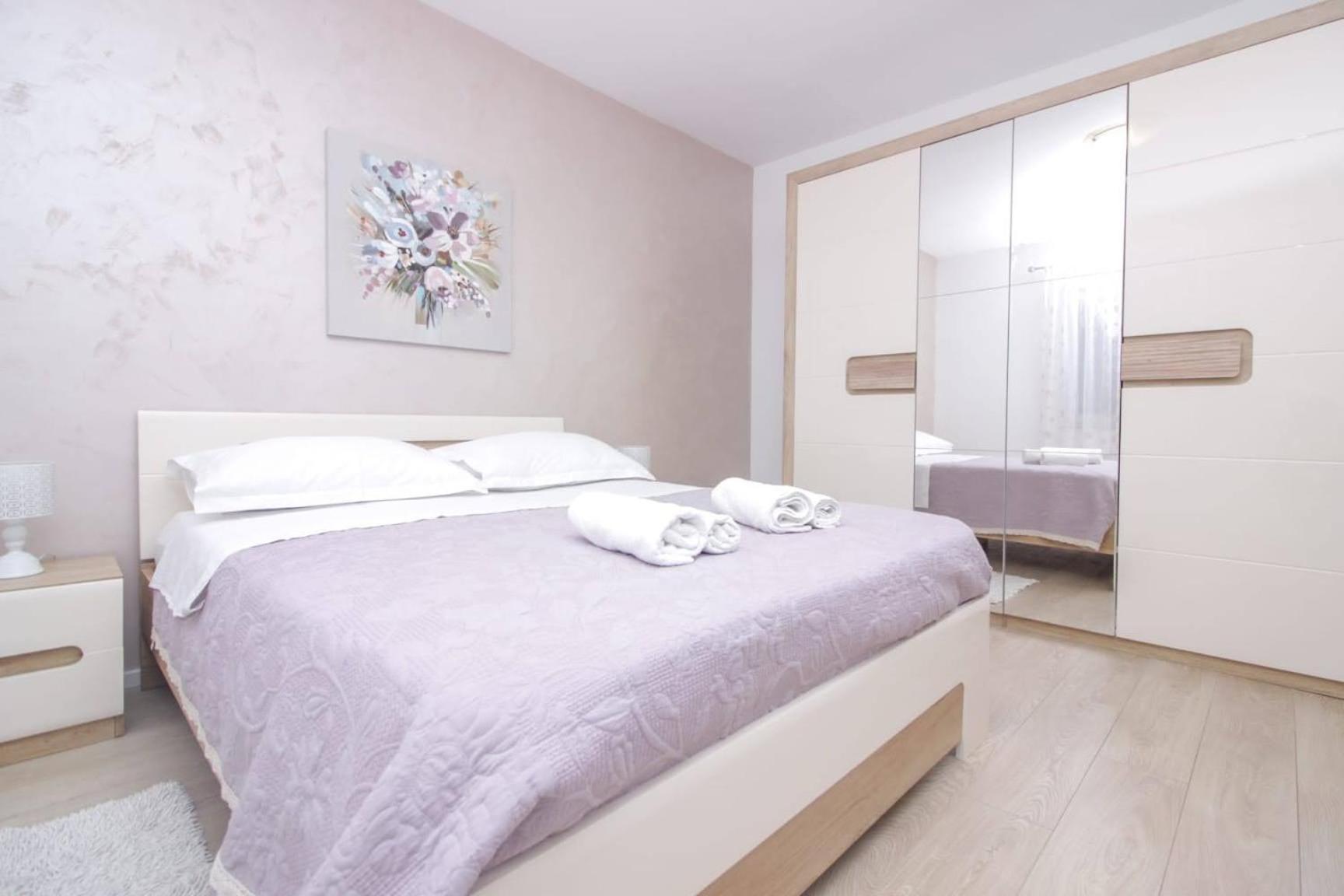 Pool House Luka Apartment ซาดาร์ ภายนอก รูปภาพ