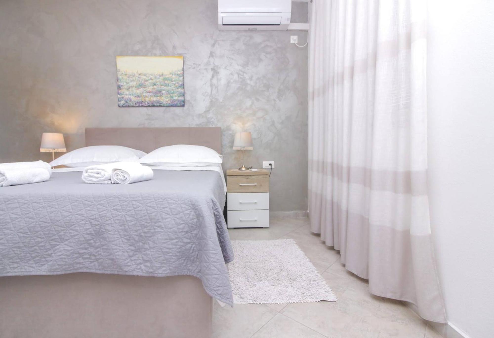 Pool House Luka Apartment ซาดาร์ ภายนอก รูปภาพ